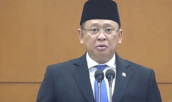 Bamsoet menjadi sorotan karena pelihara burung Merak. [Istimewa]